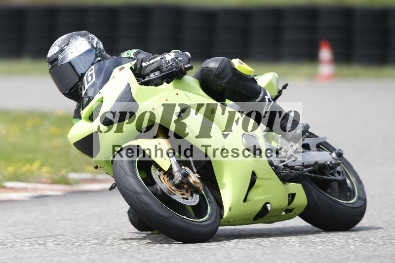 /37 28.07.2025 Dunlop Ride und Test Day ADR/Trackday Erfahren gelb Trackday schnell  rot/16